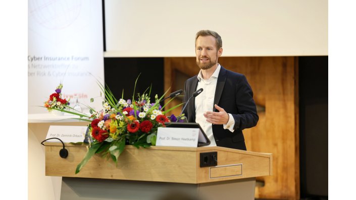 Begrüßung von Prof. Dr. Heetkamp 