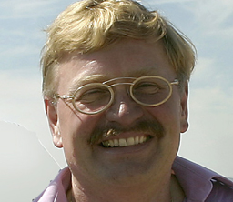 Prof. Dr. Robert Fuchs