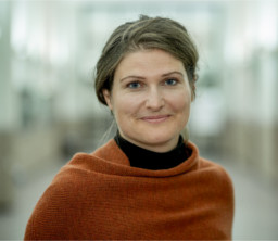Prof. Dr. Nina Erdmann