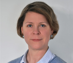 Dr. Irina Polina
