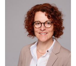Prof. Dr. Simone Fühles-Ubach